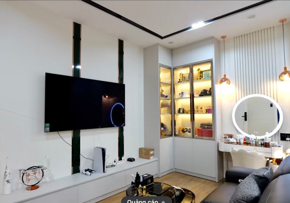 Kh&aacute;m ph&aacute; nh&agrave; của Thu Trang v&agrave; Tiến Luật: Tổ ấm hiện đại cho đại gia đ&igrave;nh - Ảnh 9.