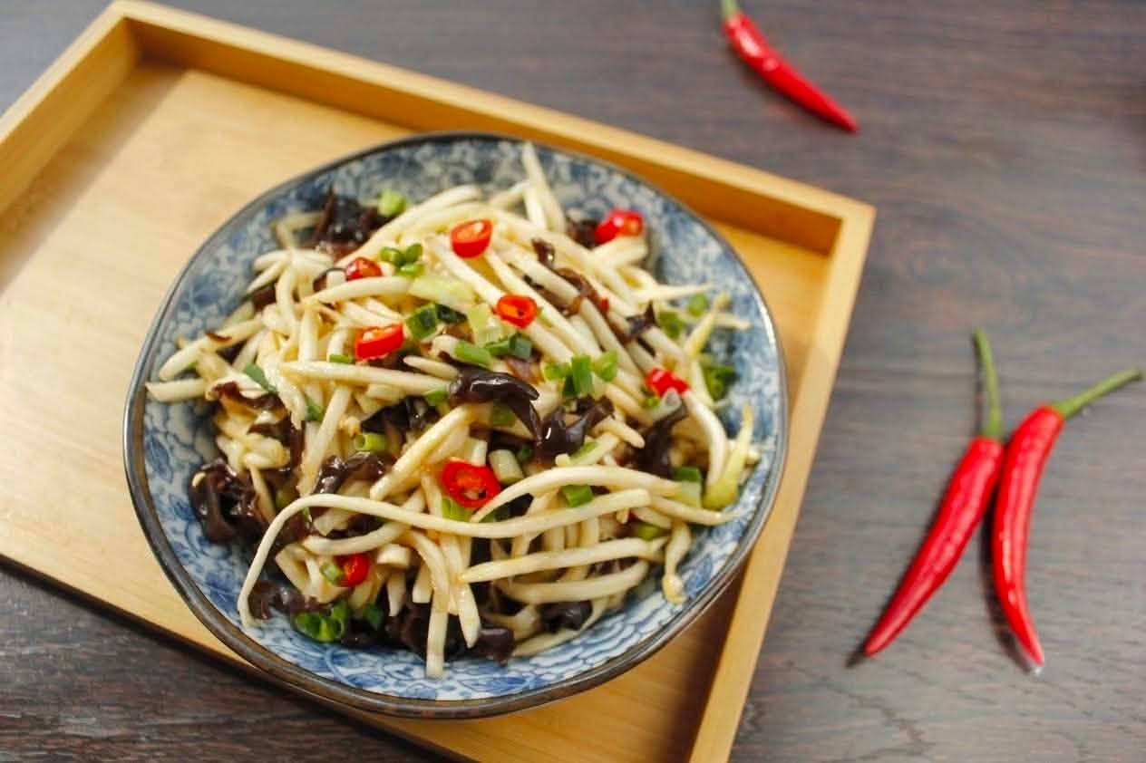 4 m&oacute;n loại rau củ m&agrave;u trắng gi&uacute;p trẻ bổ kh&iacute;, dưỡng phổi, tăng cường miễn dịch - Ảnh 5.