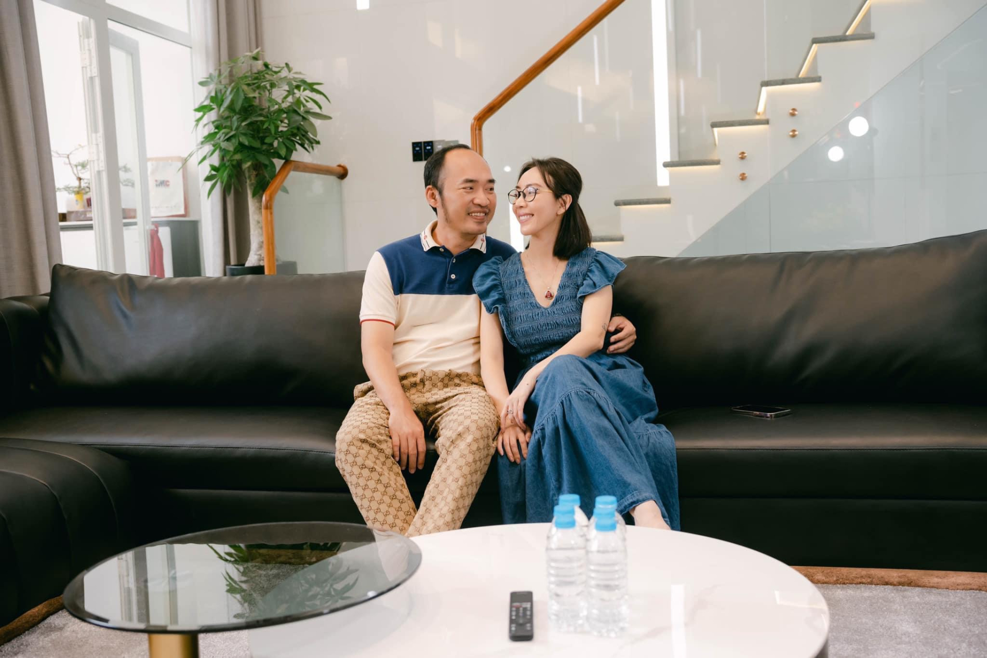 Kh&aacute;m ph&aacute; nh&agrave; của Thu Trang v&agrave; Tiến Luật: Tổ ấm hiện đại cho đại gia đ&igrave;nh - Ảnh 2.