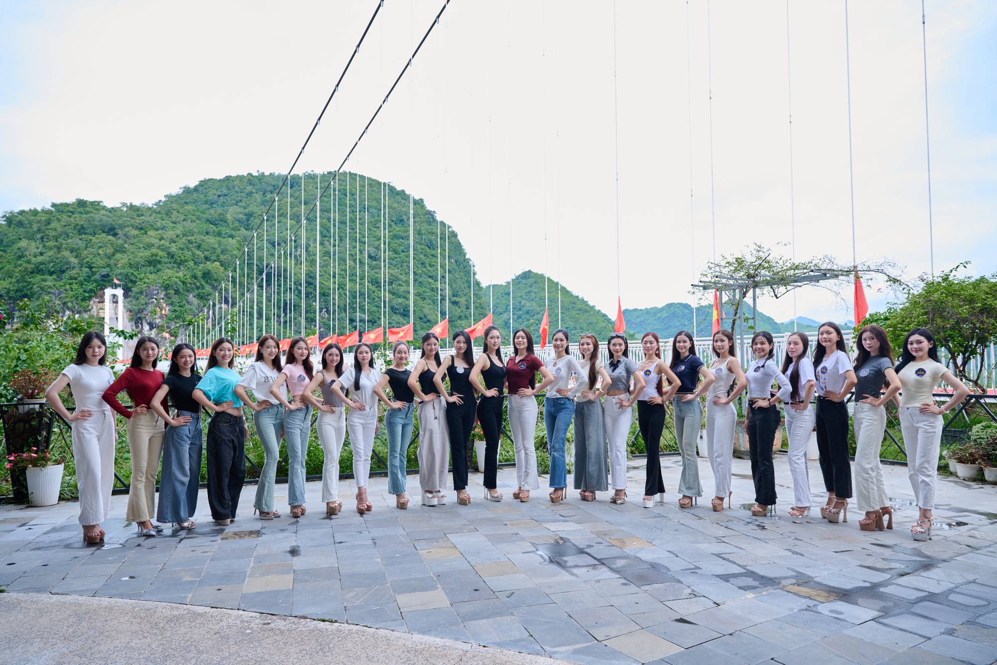 Miss Galaxy Vietnam 2026 trải nghiệm văn hóa độc đáo tại Mộc Châu - Ảnh 1. Miss Galaxy Vietnam 2026 trải nghiệm văn hóa độc đáo tại Mộc Châu - Ảnh 1.