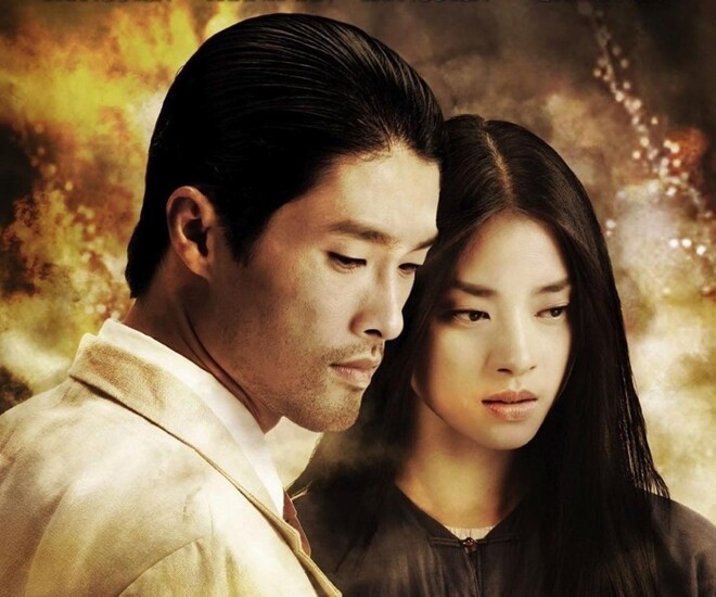 &Aacute;nh mắt của Huy Trần khi nh&igrave;n Ng&ocirc; Thanh V&acirc;n v&agrave; Johnny Tr&iacute; Nguyễn &ocirc;m nhau đang g&acirc;y x&ocirc;n xao- Ảnh 4.