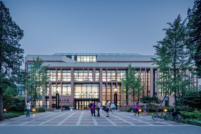 K&yacute; t&uacute;c x&aacute; ĐH Thanh Hoa - "Harvard của Trung Quốc" c&oacute; g&igrave; m&agrave; được v&iacute; như thi&ecirc;n đường - Ảnh 4.