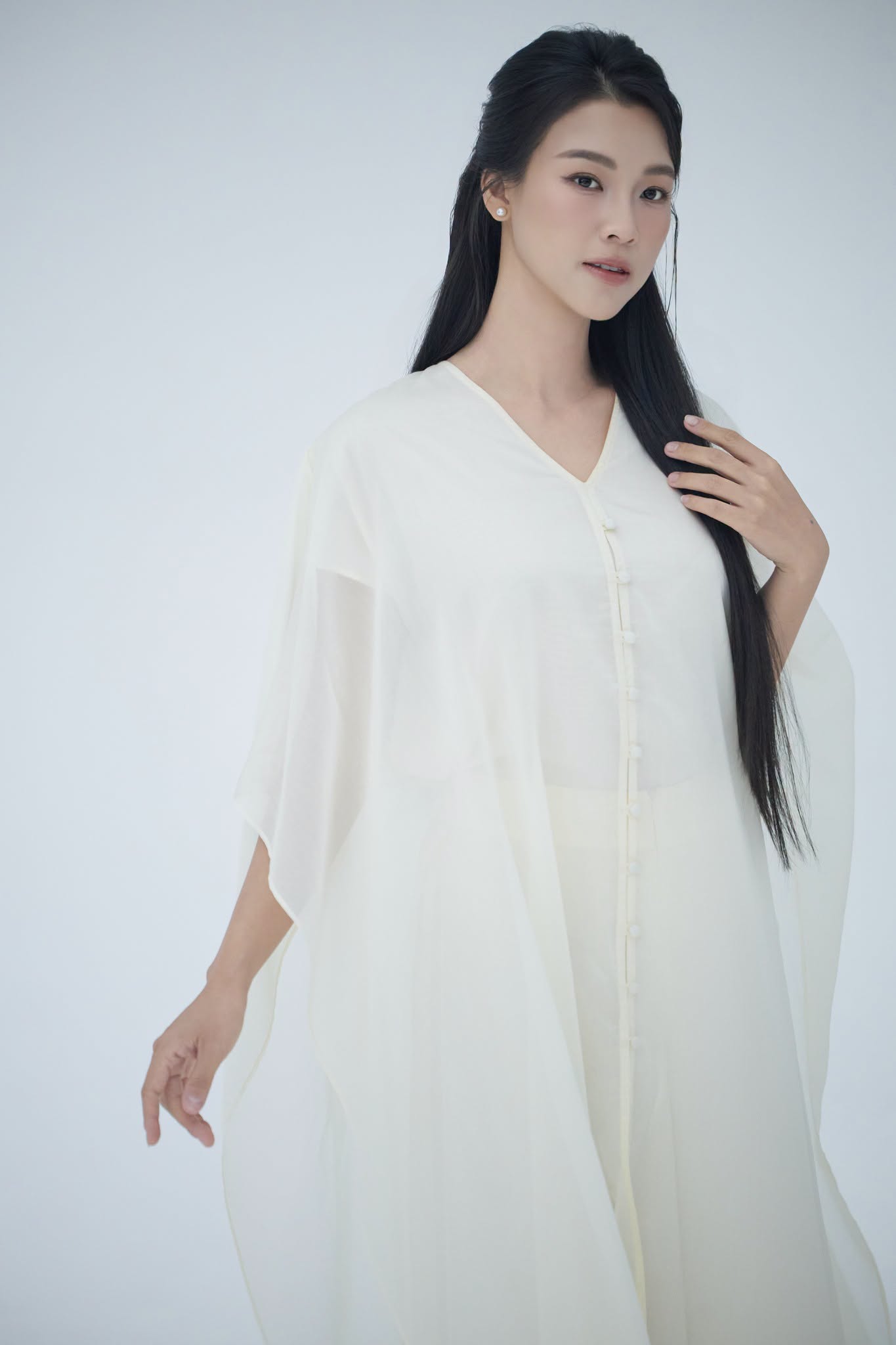 hoàng oanh - Ảnh 3.
