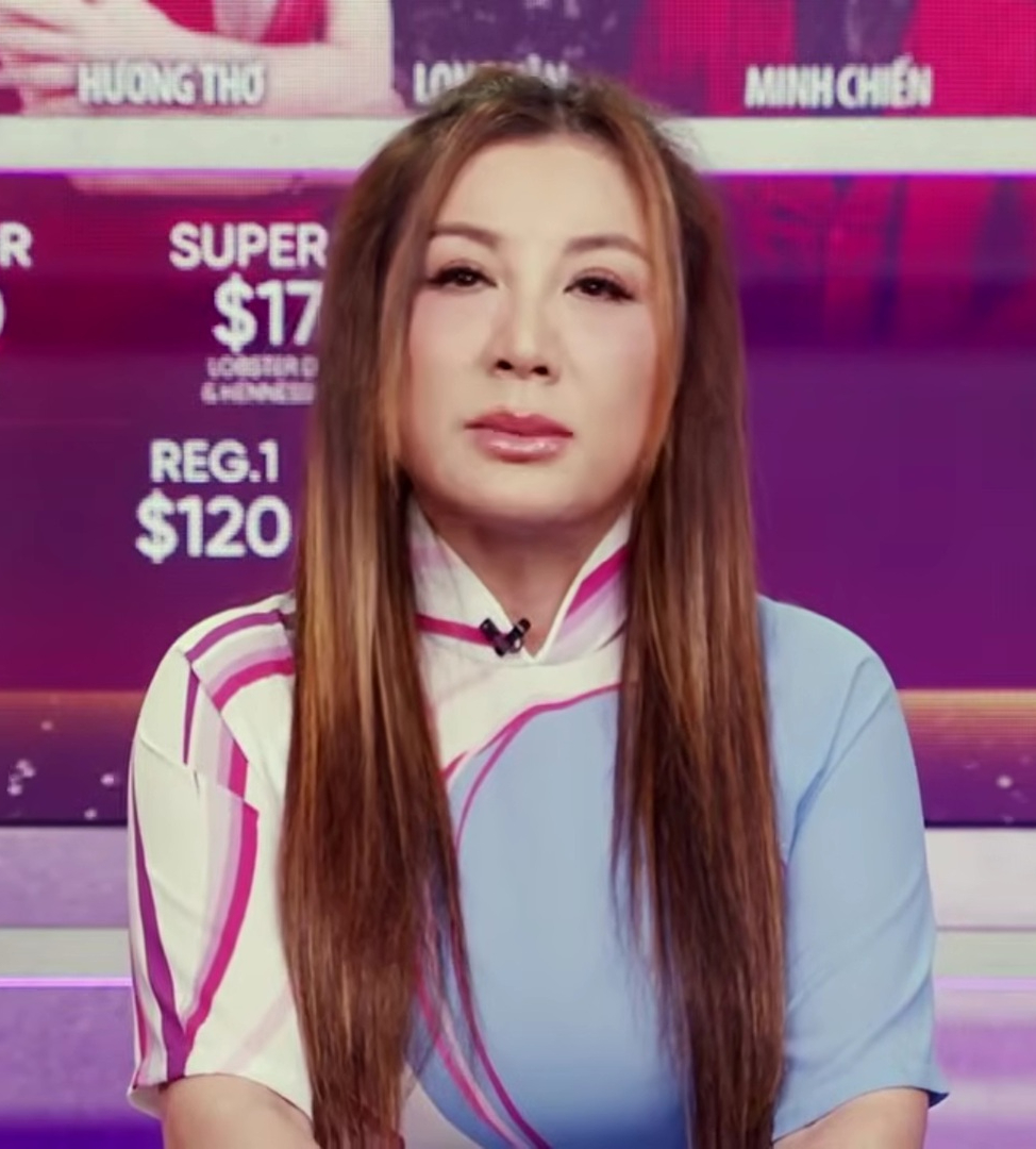 Hồng Nhung bật kh&oacute;c khi n&oacute;i về một nh&oacute;m nghệ sĩ ở Mỹ - Ảnh 2.