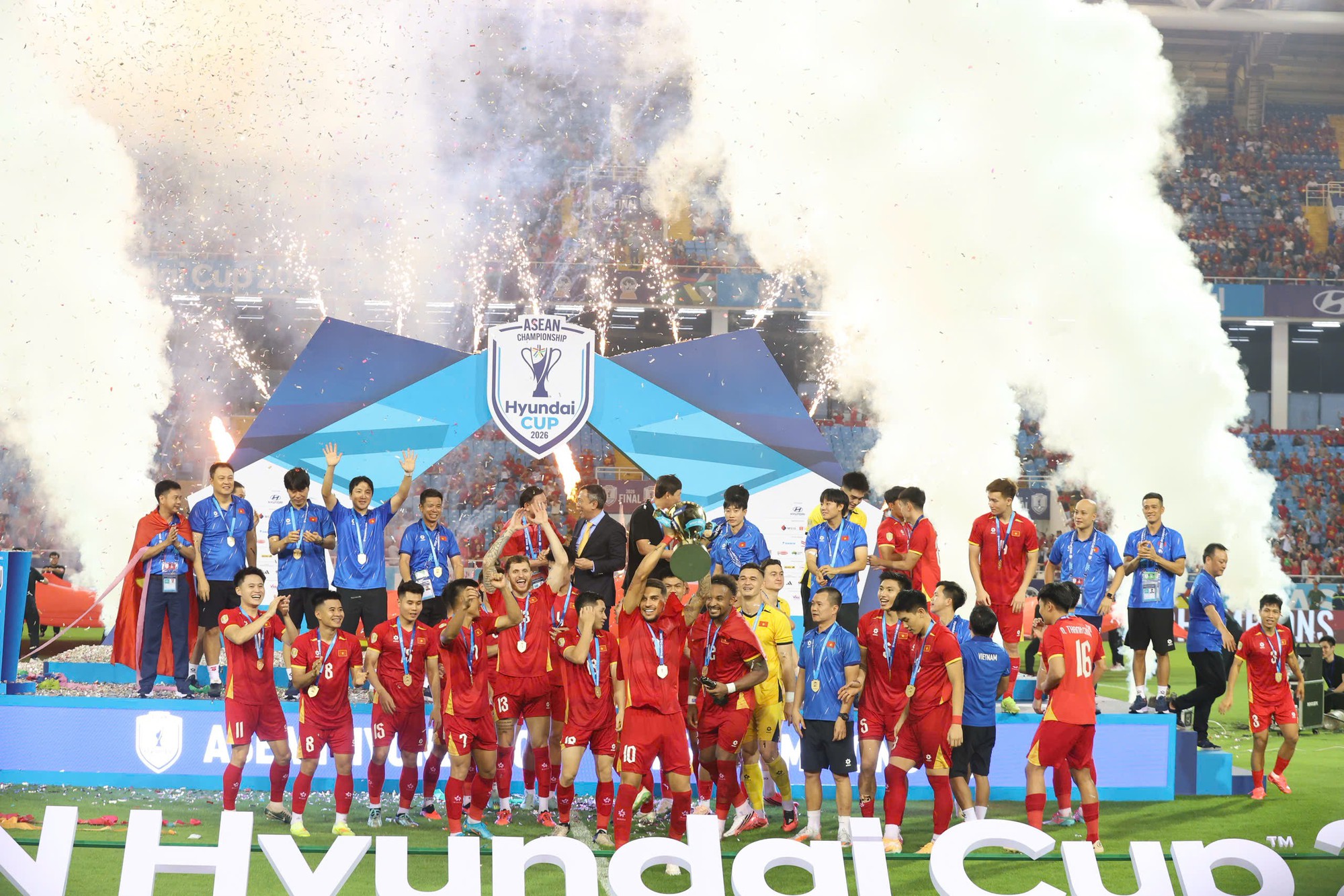 Tuyển thủ Việt Nam tự tin sau vô địch ASEAN Cup 2026: “ Thái Lan nhớ 3 đời luôn ! ” - Ảnh 3. Tuyển thủ Việt Nam tự tin sau vô địch ASEAN Cup 2026: “ Thái Lan nhớ 3 đời luôn ! ” - Ảnh 3.