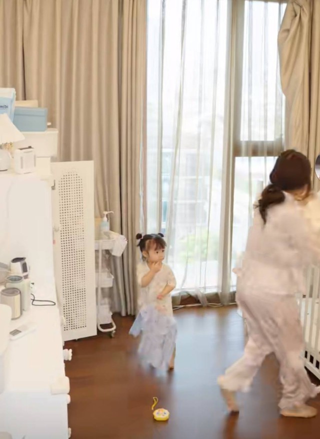 Ngôi nhà của Sam và chồng doanh nhân - Ảnh 5.