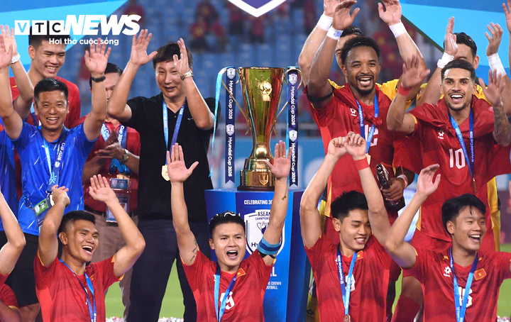 Đội tuyển Việt Nam nhận thưởng lớn 25 tỷ đồng sau v&ocirc; địch ASEAN Cup 2026 - Ảnh 1.