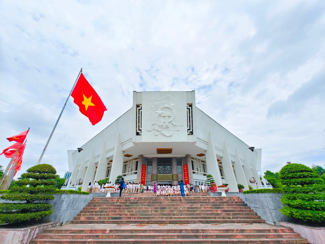 2/9 n&agrave;y ở H&agrave; Nội đi đ&acirc;u? Bảo t&agrave;ng vừa mở cửa trở lại với 9 Bảo vật quốc gia - Ảnh 1.