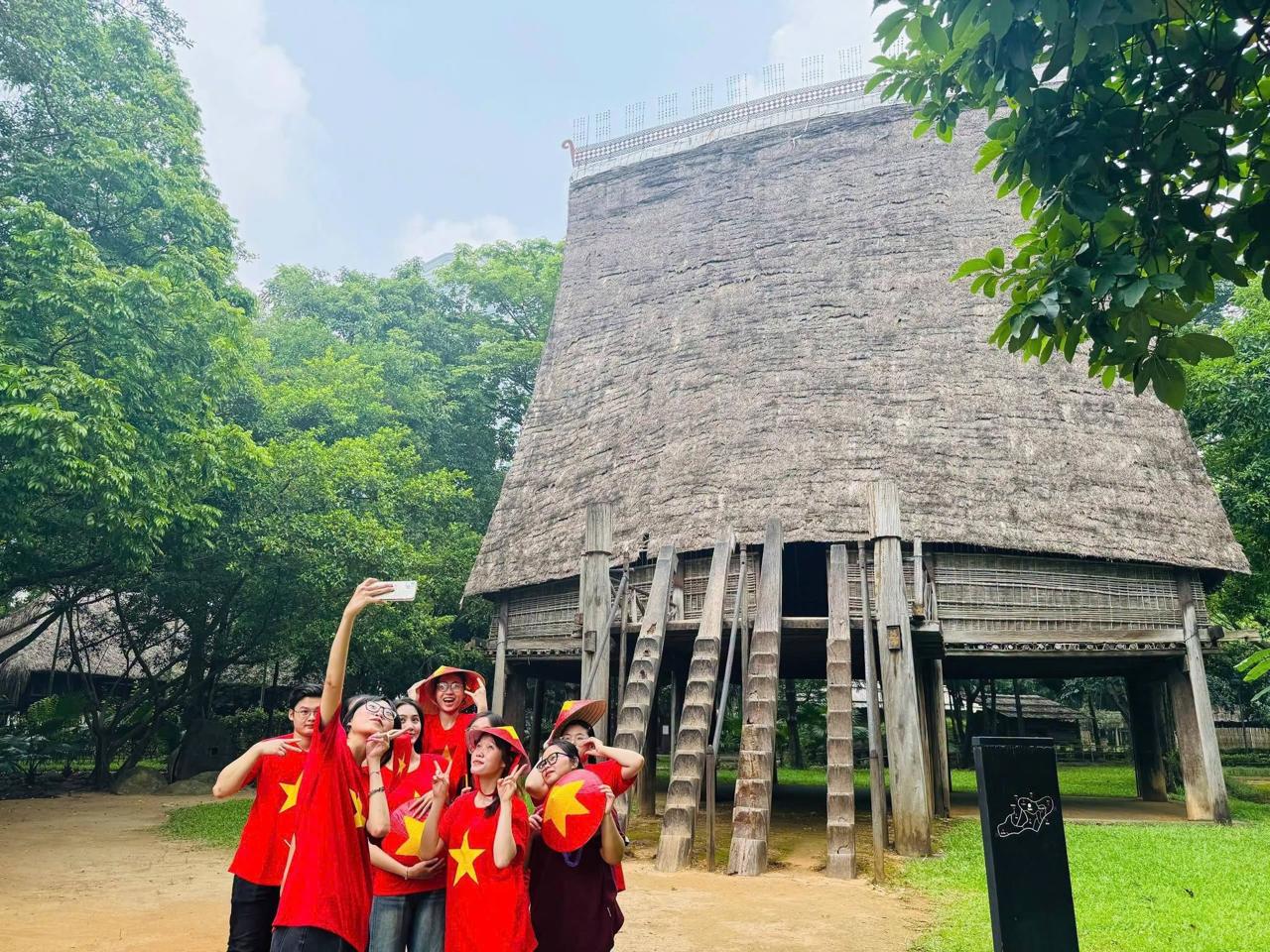 2/9 n&agrave;y ở H&agrave; Nội đi đ&acirc;u? Bảo t&agrave;ng vừa mở cửa trở lại với 9 Bảo vật quốc gia - Ảnh 49.