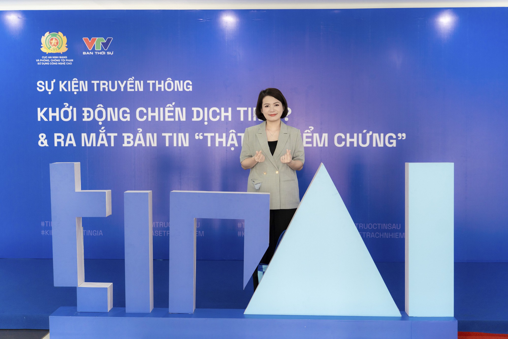 - Ảnh 3. - Ảnh 3.
