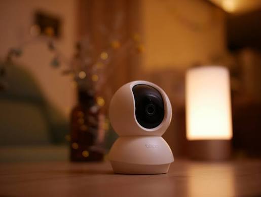 Lời khuy&ecirc;n cho những gia đ&igrave;nh đang d&ugrave;ng camera an ninh kết nối Wi-Fi - Ảnh 1.
