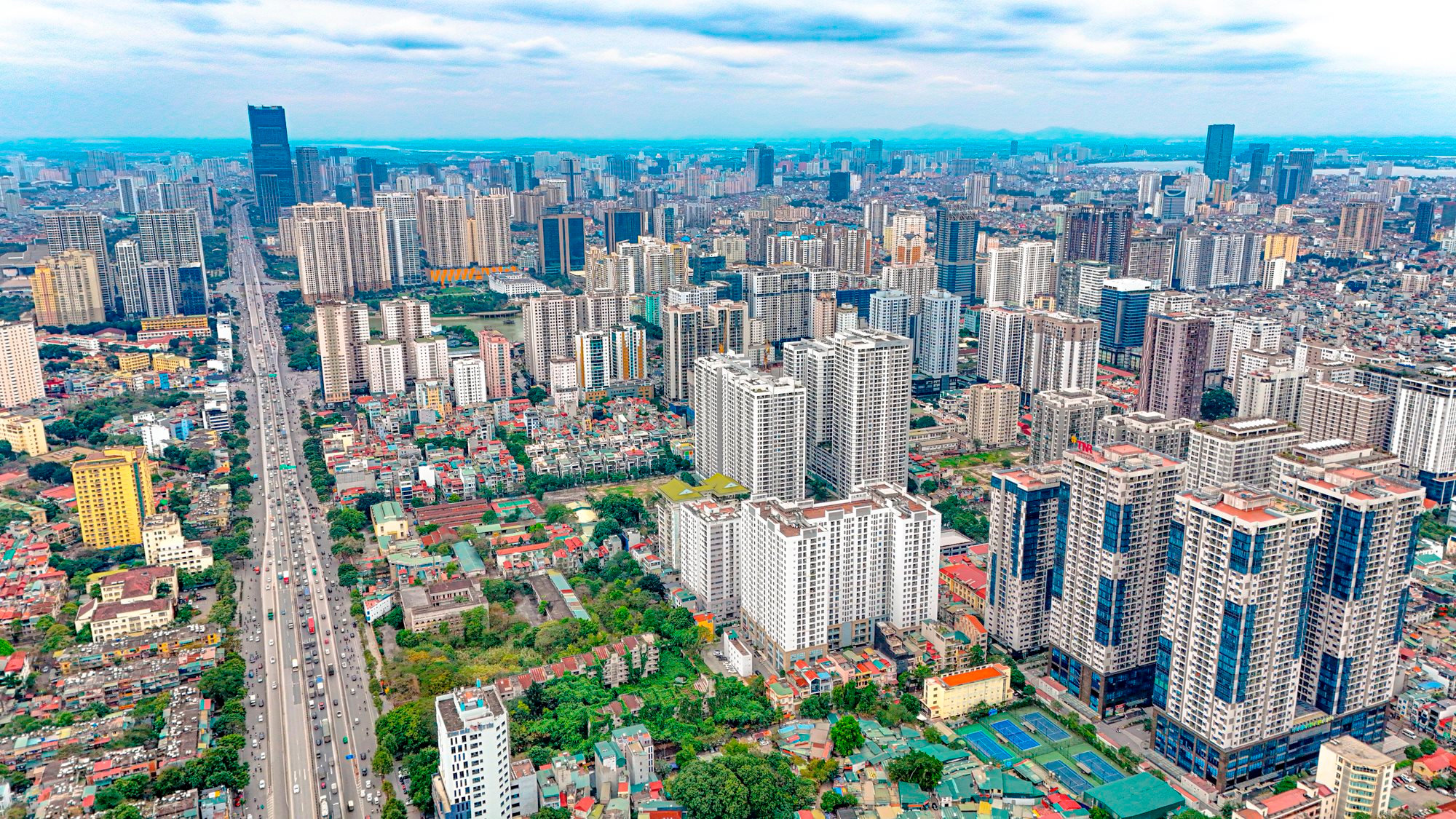 Người d&acirc;n H&agrave; Nội đ&oacute;n tin vui: Sắp c&oacute; th&ecirc;m tuyến đường 5.600 tỷ, kết nối với si&ecirc;u cầu d&acirc;y văng 12.000 tỷ - Ảnh 1.