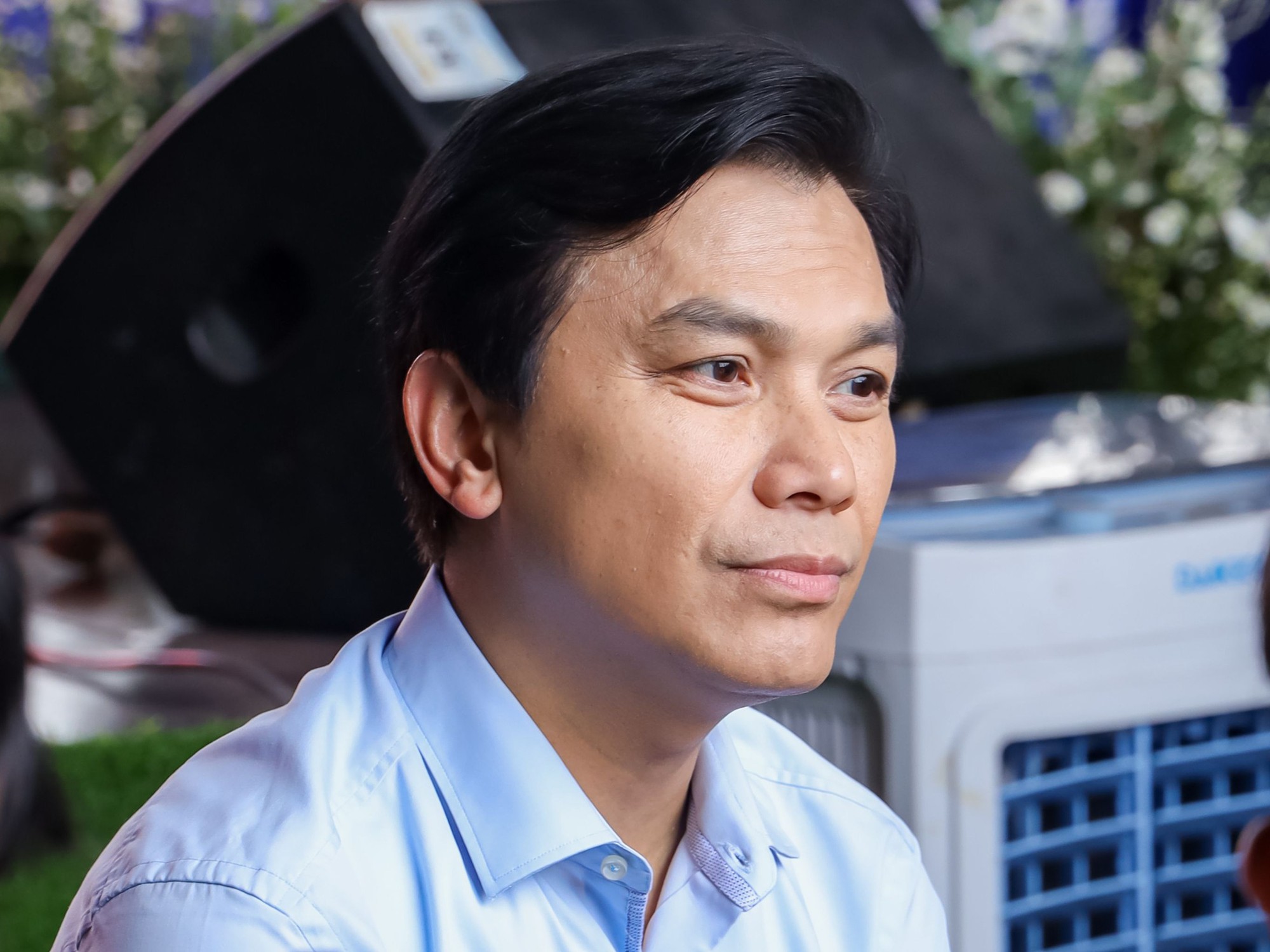 Nam ca sĩ ở Mỹ ra th&ocirc;ng b&aacute;o - Ảnh 1.