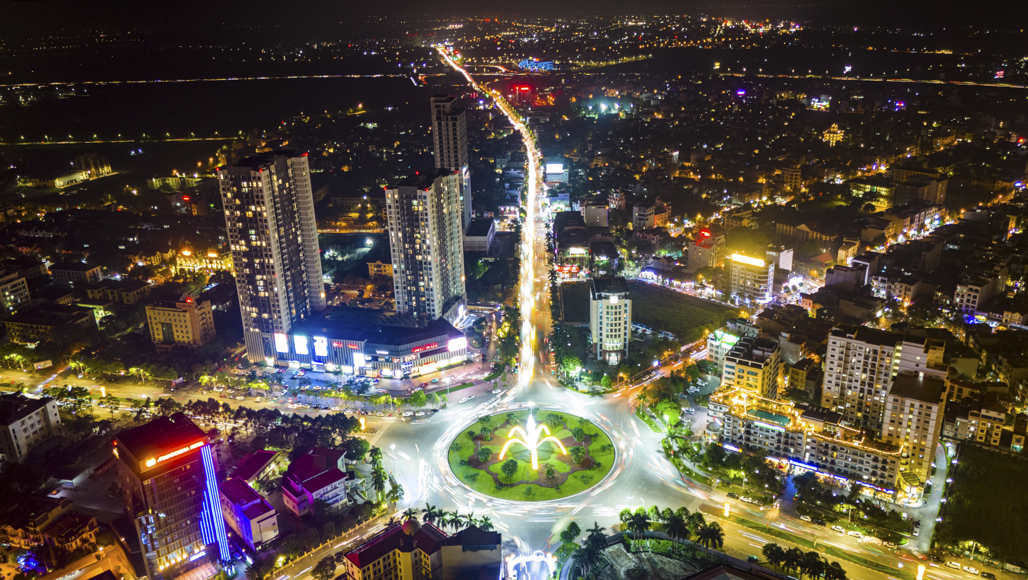 Quốc hội sẽ xem xét, quyết định thành lập hai thành phố trực thuộc Trung ương ngay trong tháng này- Ảnh 2.