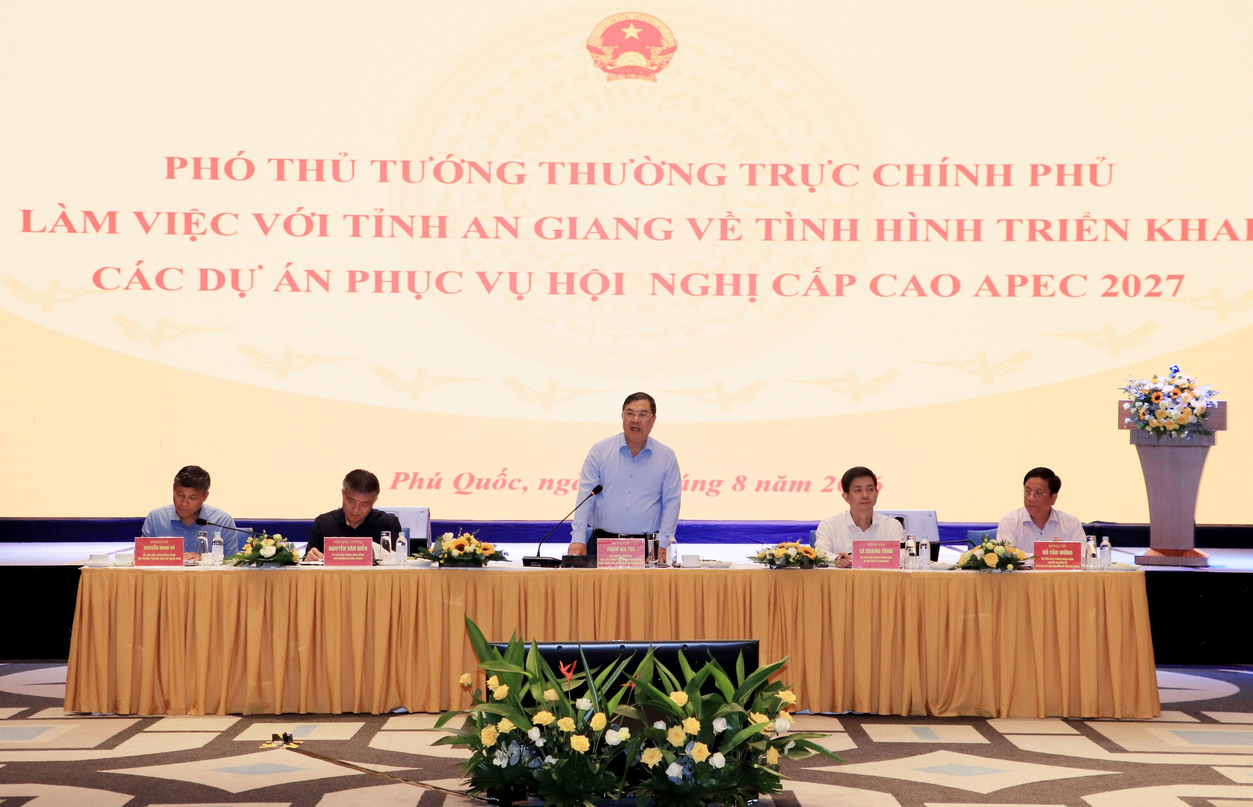 Loạt công trình tỷ USD là biểu tượng Việt Nam ở APEC 2027 nhận chỉ đạo mới nhất từ Phó Thủ tướng - Ảnh 1.