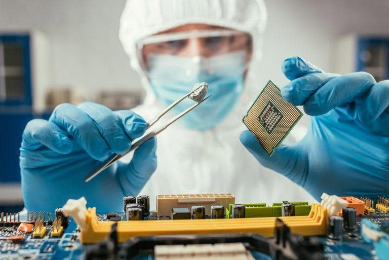Việt Nam vươn l&ecirc;n h&agrave;ng đầu Đ&ocirc;ng Nam &Aacute; trong ng&agrave;nh c&ocirc;ng nghiệp chip năm 2026 - Ảnh 4.
