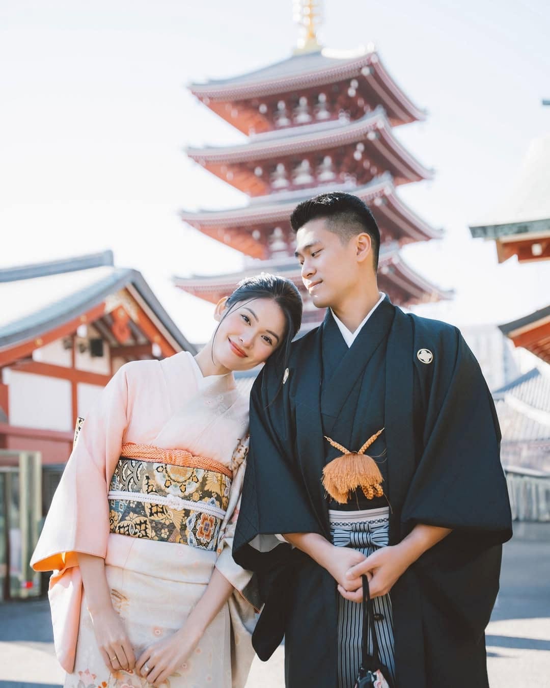 T&igrave;nh y&ecirc;u vi&ecirc;n m&atilde;n của &Aacute; hậu Th&ugrave;y Dung v&agrave; chồng tổng t&agrave;i đẹp nhất Vbiz - Ảnh 8.