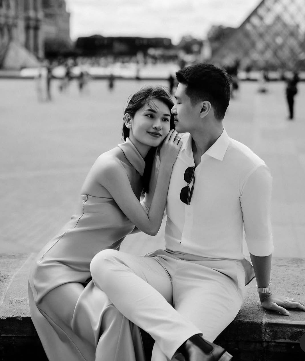 T&igrave;nh y&ecirc;u vi&ecirc;n m&atilde;n của &Aacute; hậu Th&ugrave;y Dung v&agrave; chồng tổng t&agrave;i đẹp nhất Vbiz - Ảnh 7.
