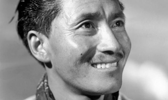 Người đàn ông đầu tiên trên thế giới chinh phục đỉnh Everest không biết chữ - Ảnh 1.
