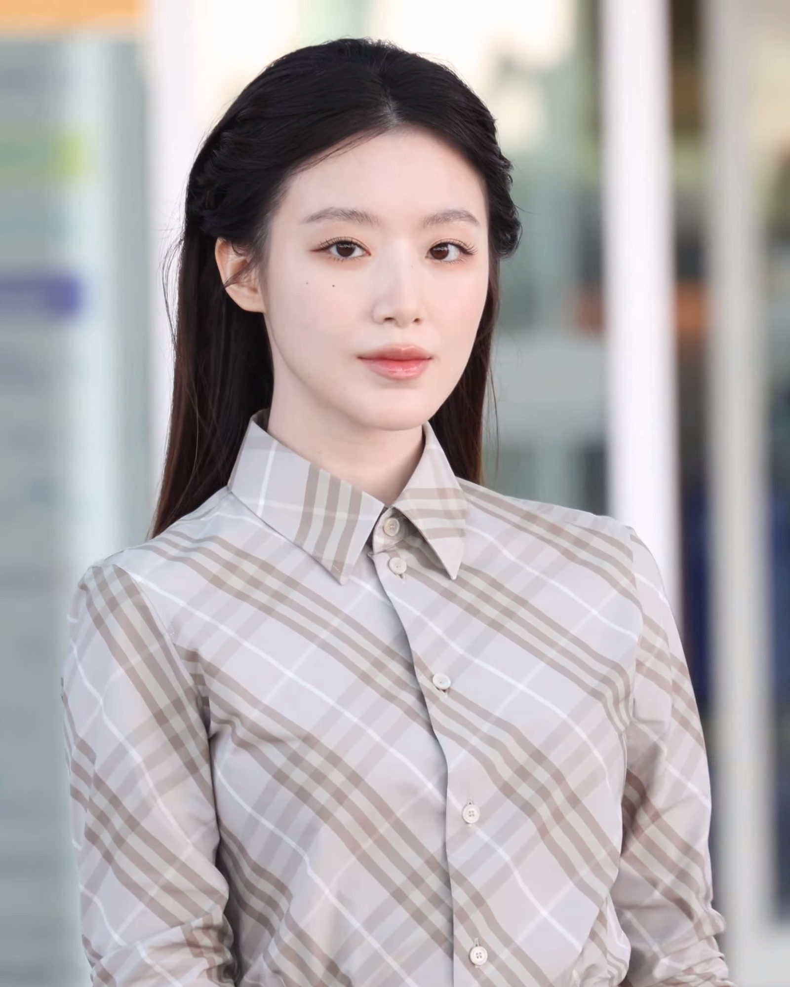Hình ảnh chân thật của mỹ nhân da trắng như bạch ngọc, chưa bao giờ biết xấu là gì- Ảnh 3.