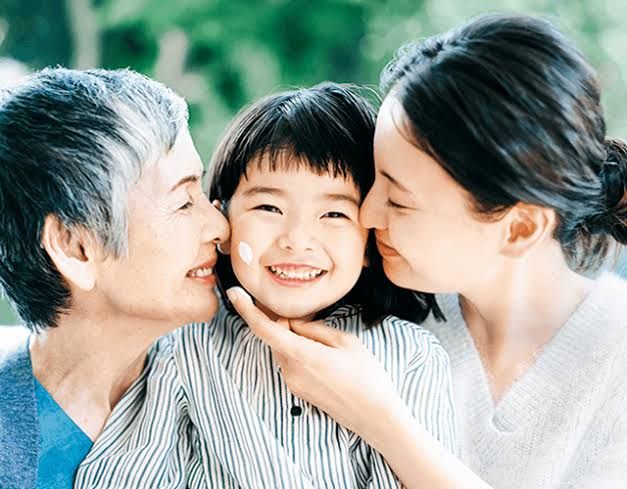 4 khoản tiền cha mẹ kh&ocirc;ng n&ecirc;n gi&uacute;p con khi tuổi gi&agrave; - Ảnh 1.