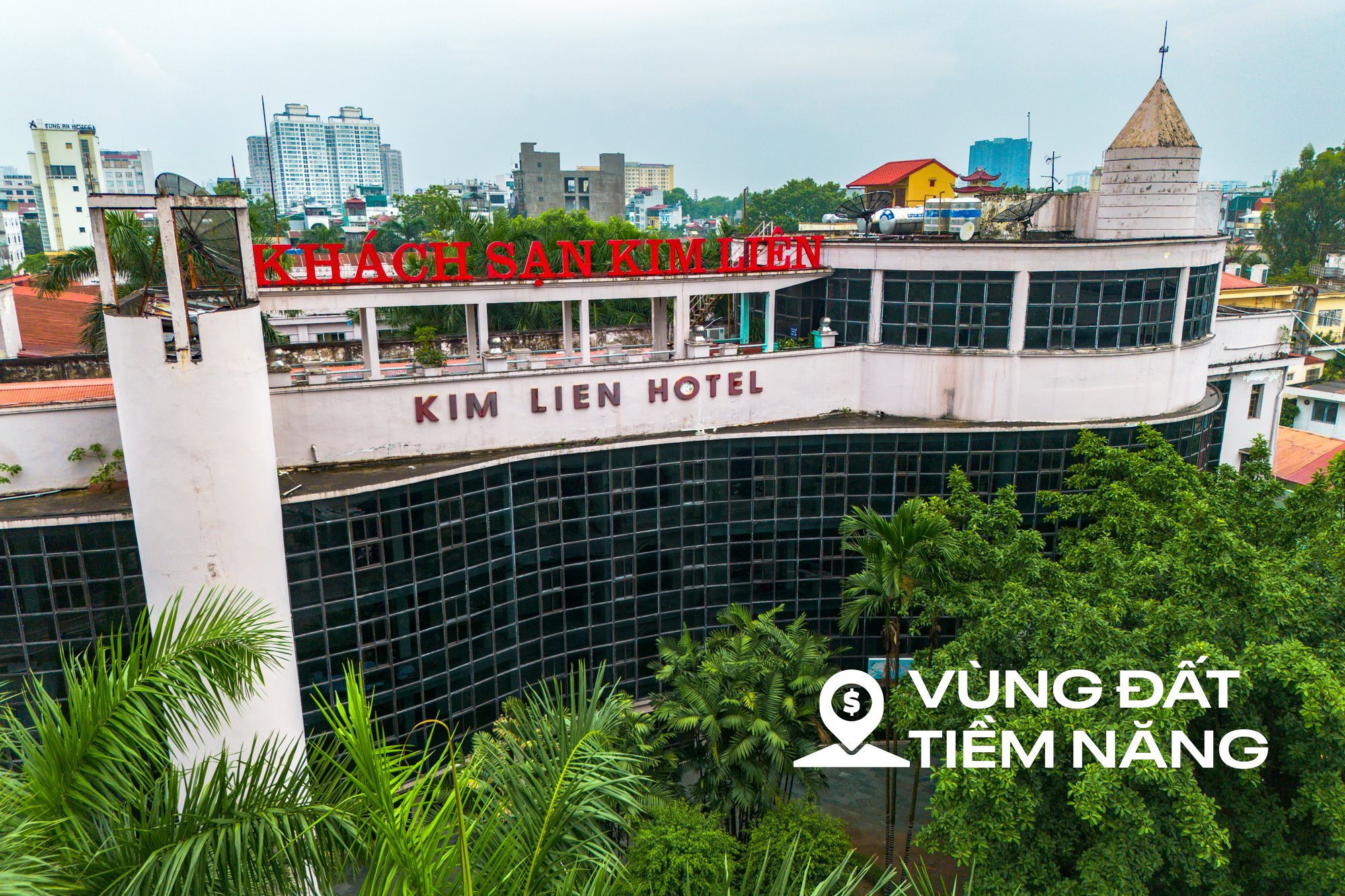 Cận cảnh khu đất gần C&ocirc;ng vi&ecirc;n Thống Nhất, được đề xuất x&acirc;y t&ograve;a th&aacute;p đ&ocirc;i cao nhất thế giới nối thẳng đến S&acirc;n vận động lớn nhất thế giới của Vingroup - Ảnh 1.