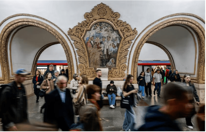 Nga ngỏ &yacute; gi&uacute;p x&acirc;y metro: H&agrave; Nội sẽ c&oacute; những "cung điện dưới l&ograve;ng đất"? - Ảnh 1.