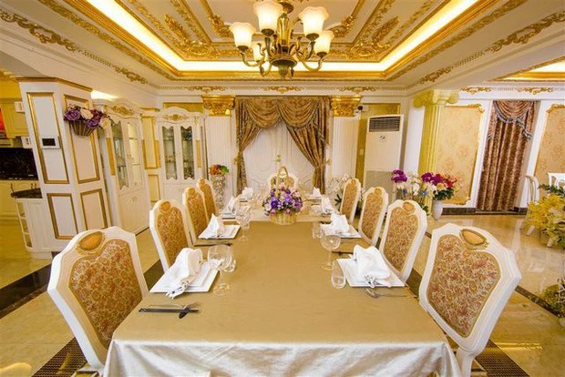 Ng&ocirc;i nh&agrave; d&aacute;t v&agrave;ng trăm tỷ của L&yacute; Nh&atilde; Kỳ- Ảnh 6.