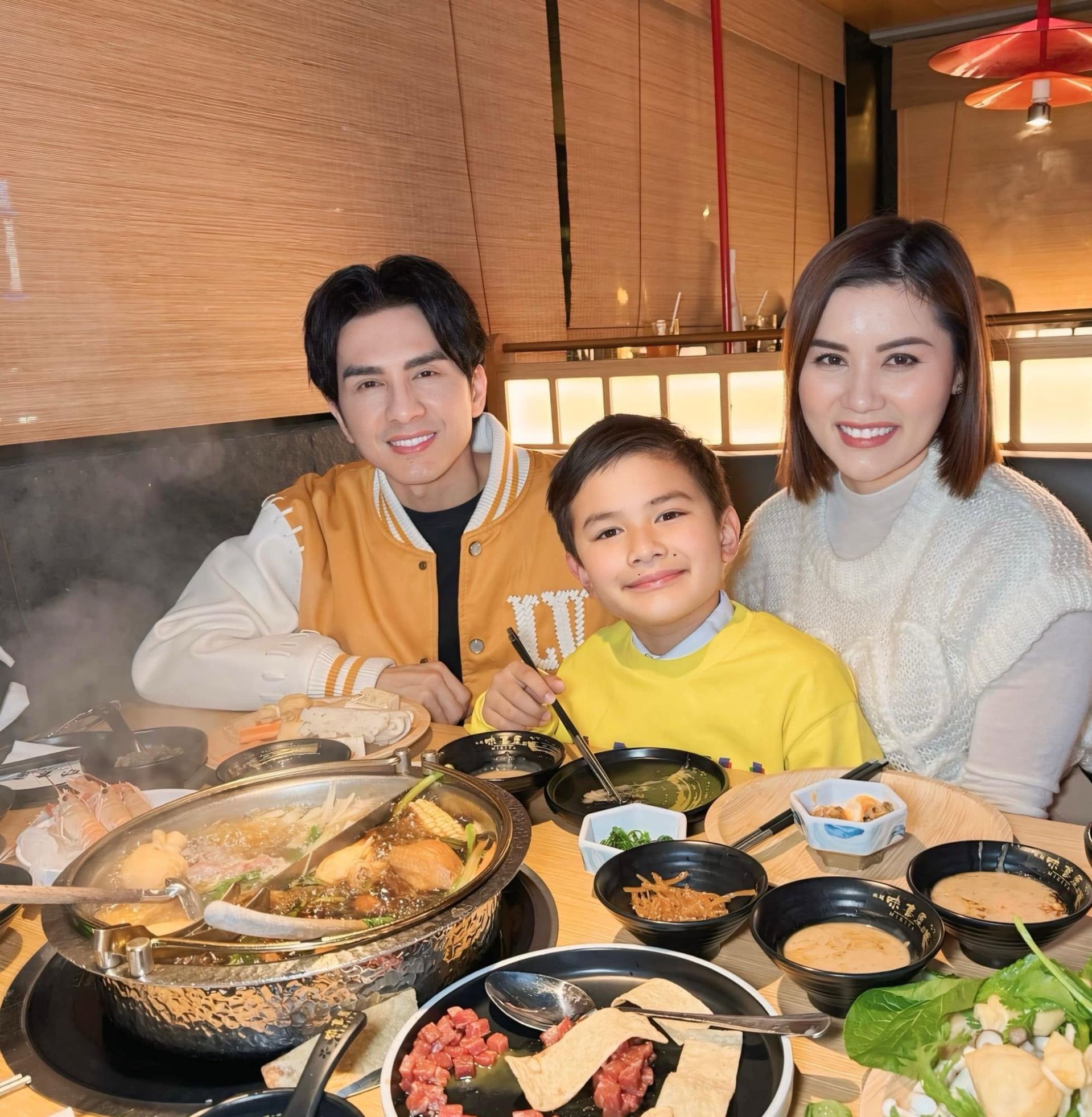 Vợ cũ Đan Trường b&aacute;o tin vui - Ảnh 2.