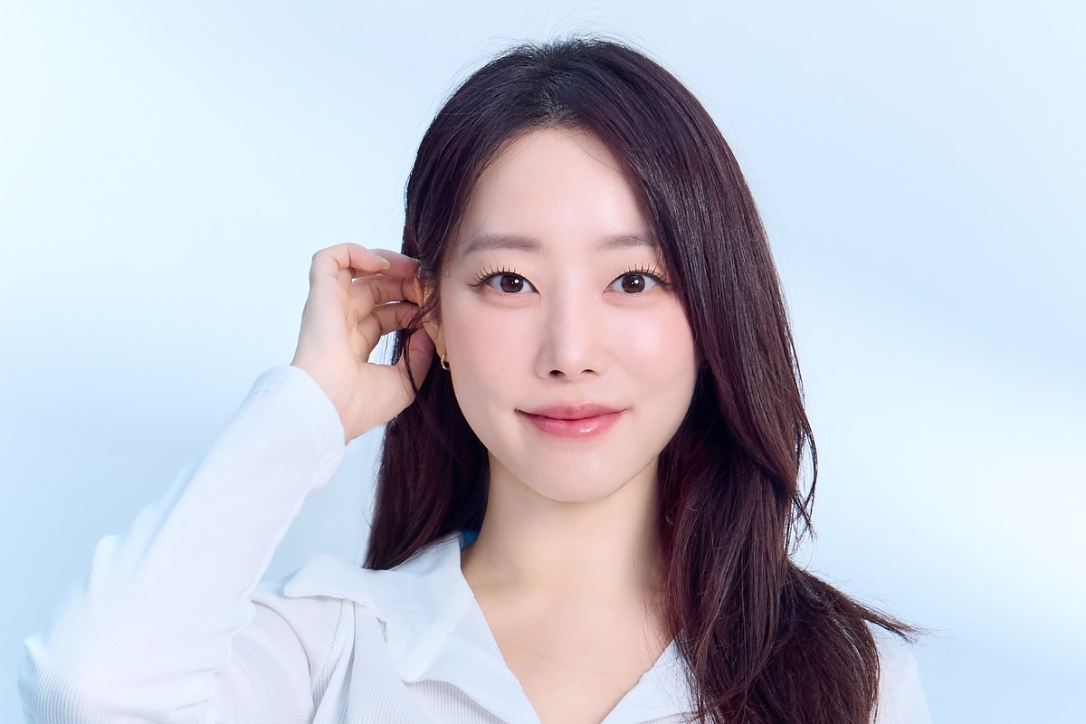 Nữ ca sĩ rạng rỡ khoe bụng bầu 7 th&aacute;ng, d&acirc;n t&igrave;nh phải xu&yacute;t xoa "đ&uacute;ng l&agrave; b&agrave; bầu xinh nhất nh&igrave; showbiz"- Ảnh 9.