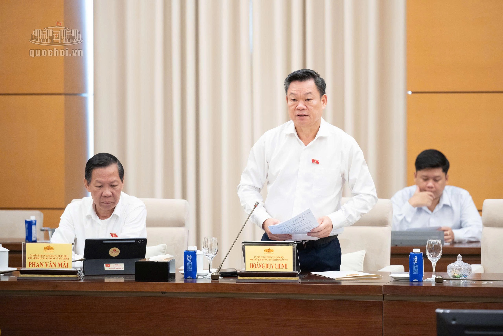 Doanh nghiệp dưới 100 tỷ đồng sẽ được nộp thuế đơn giản hóa từ 2026 - Ảnh 13. Doanh nghiệp dưới 100 tỷ đồng sẽ được nộp thuế đơn giản hóa từ 2026 - Ảnh 13.