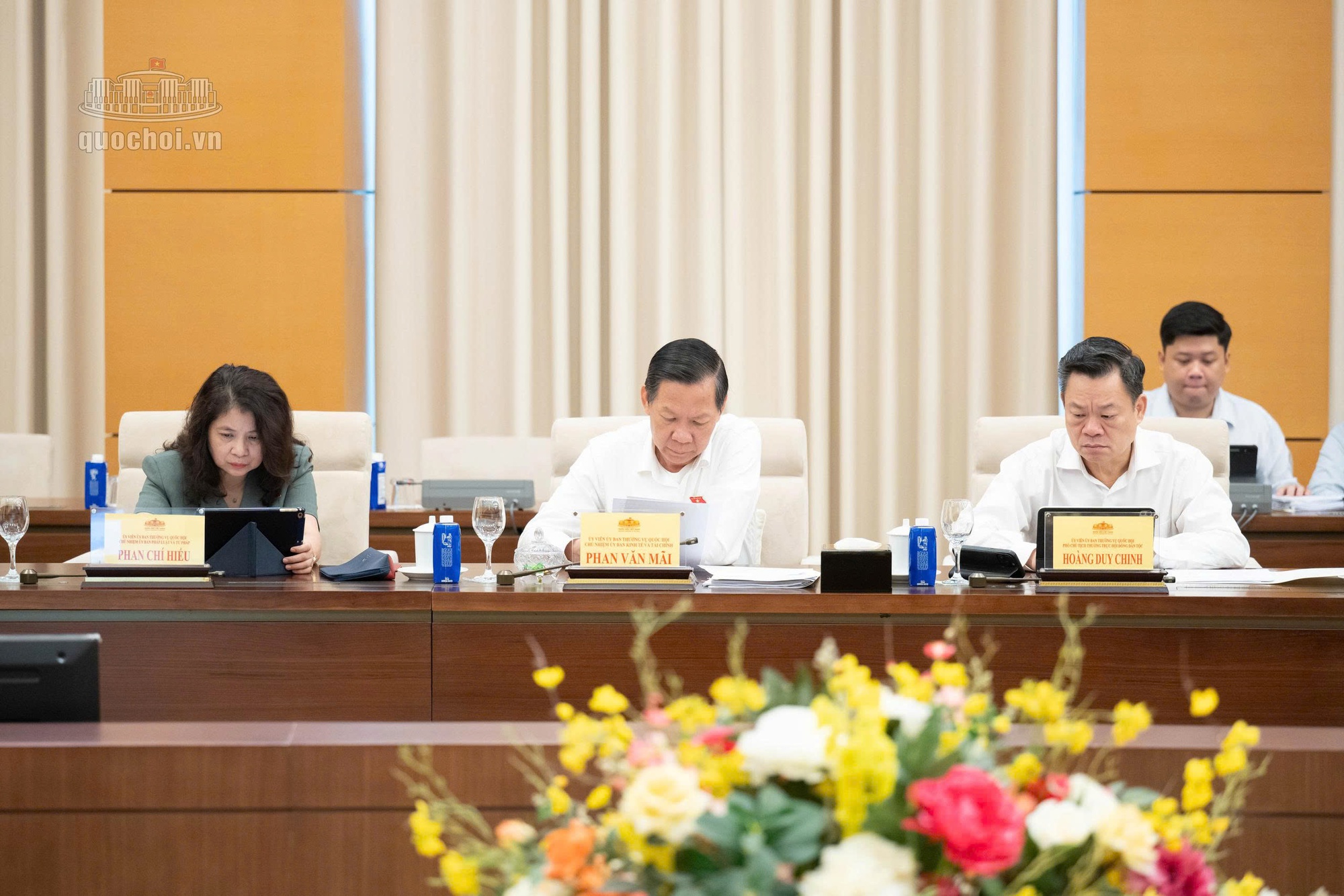 Doanh nghiệp dưới 100 tỷ đồng sẽ được nộp thuế đơn giản hóa từ 2026 - Ảnh 14. Doanh nghiệp dưới 100 tỷ đồng sẽ được nộp thuế đơn giản hóa từ 2026 - Ảnh 14.