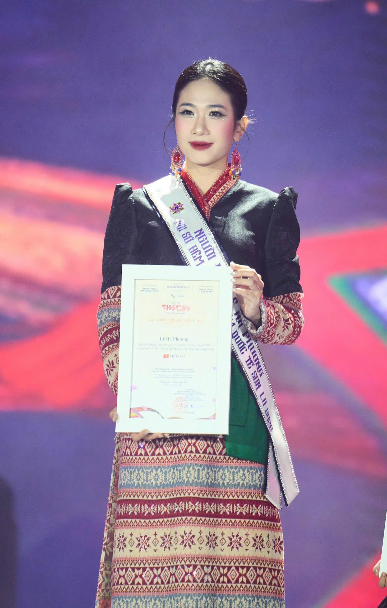 Hà Phương ghi dấu ấn tại Hà Phương ghi dấu ấn tại
