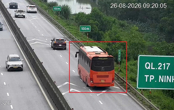 Ph&oacute; Thủ tướng y&ecirc;u cầu r&agrave; so&aacute;t khoảng c&aacute;ch an to&agrave;n cao tốc để giảm tai nạn giao th&ocirc;ng - Ảnh 1.