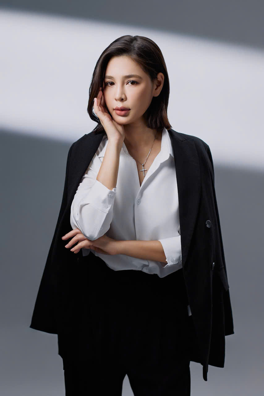 Cuộc sống hiện tại của nh&agrave; văn Linh L&ecirc; - Ảnh 3.