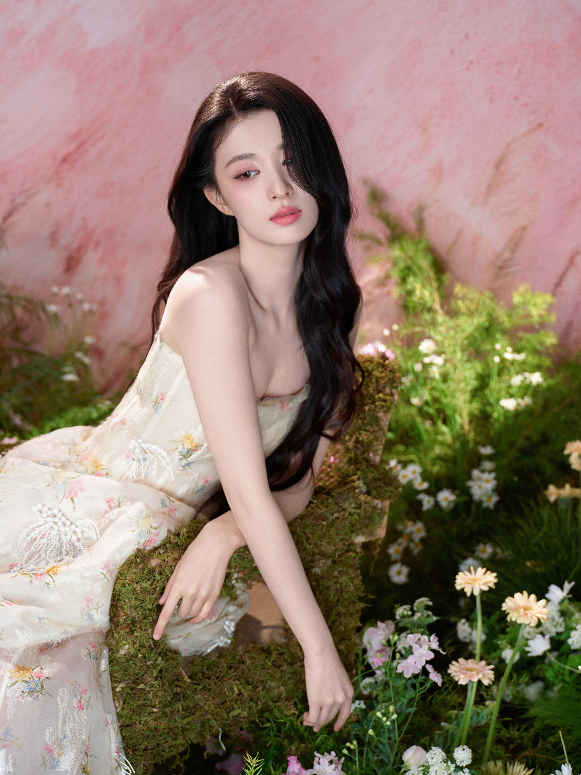 "Mỹ nhân có nụ cười giả tạo nhất showbiz" bị bóc trần nhan sắc thật, cả MXH đứng hình - Ảnh 4.