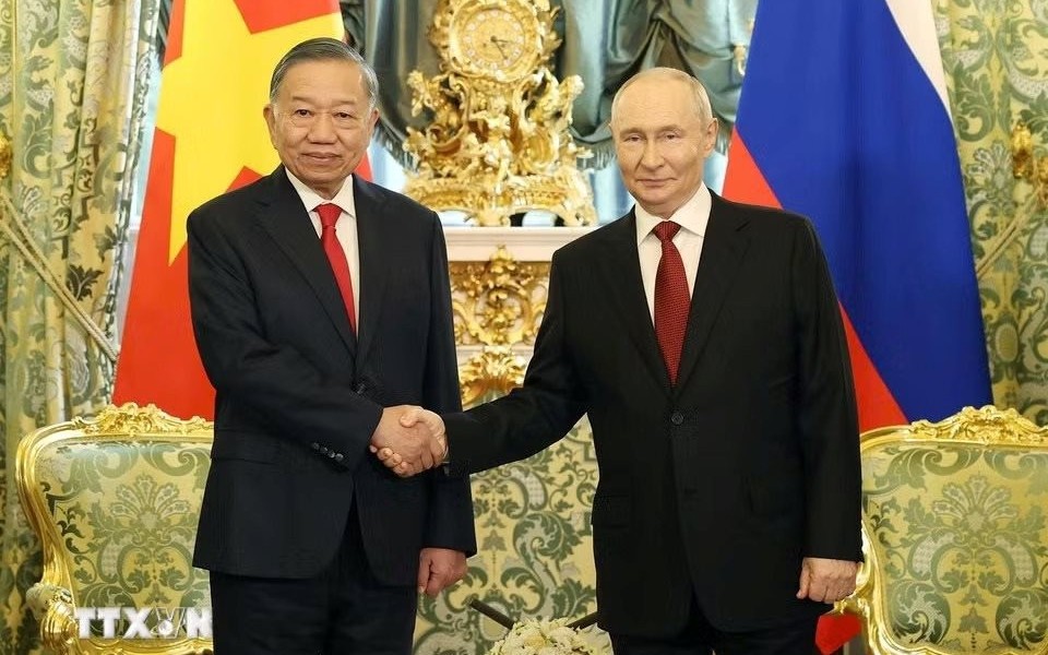 Nga sẽ l&agrave;m &ldquo;c&ocirc;ng tr&igrave;nh thế kỷ&rdquo; cho Việt Nam, d&ugrave;ng c&ocirc;ng nghệ mạnh nhất, Tổng thống Putin khẳng định 2 điều