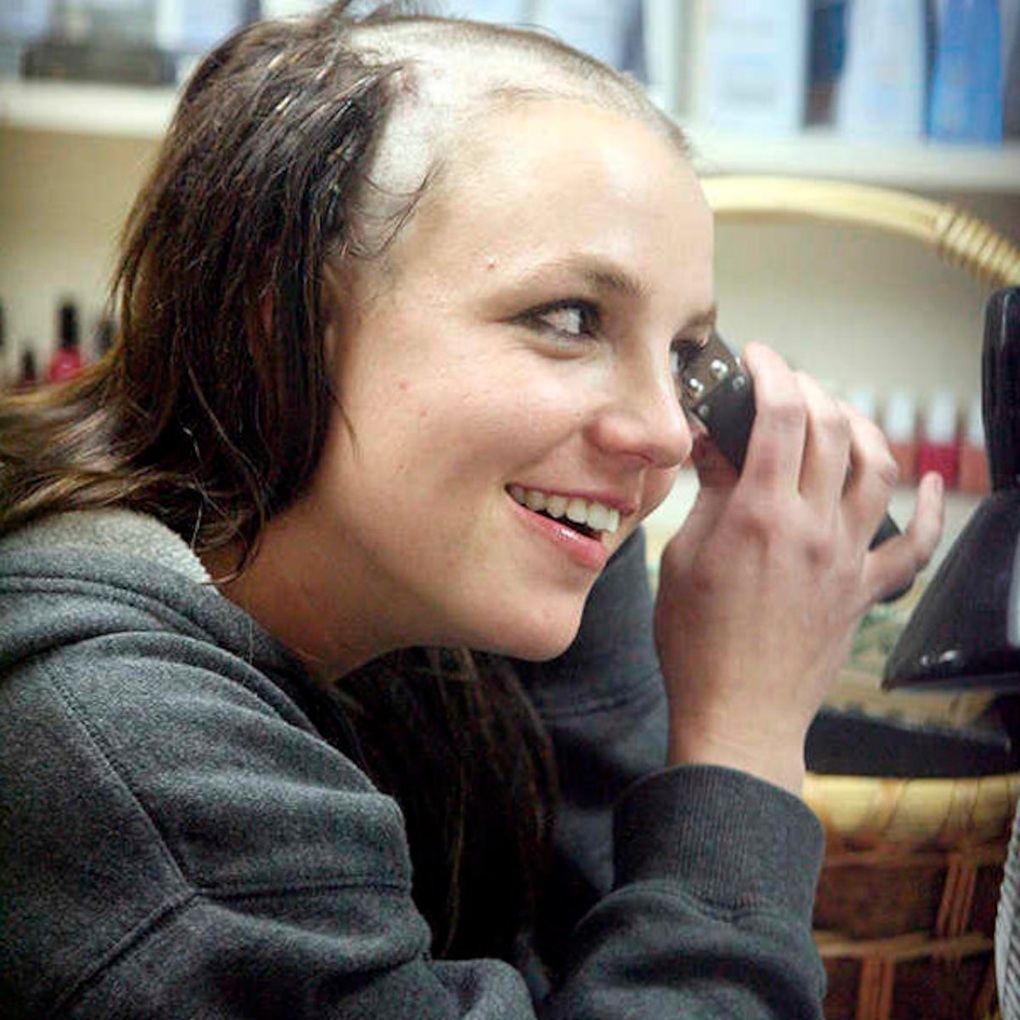 Britney Spears: Cuộc đời đầy bi kịch v&agrave; ca kh&uacute;c Lucky 236 triệu view khiến r&ugrave;ng m&igrave;nh - Ảnh 7.