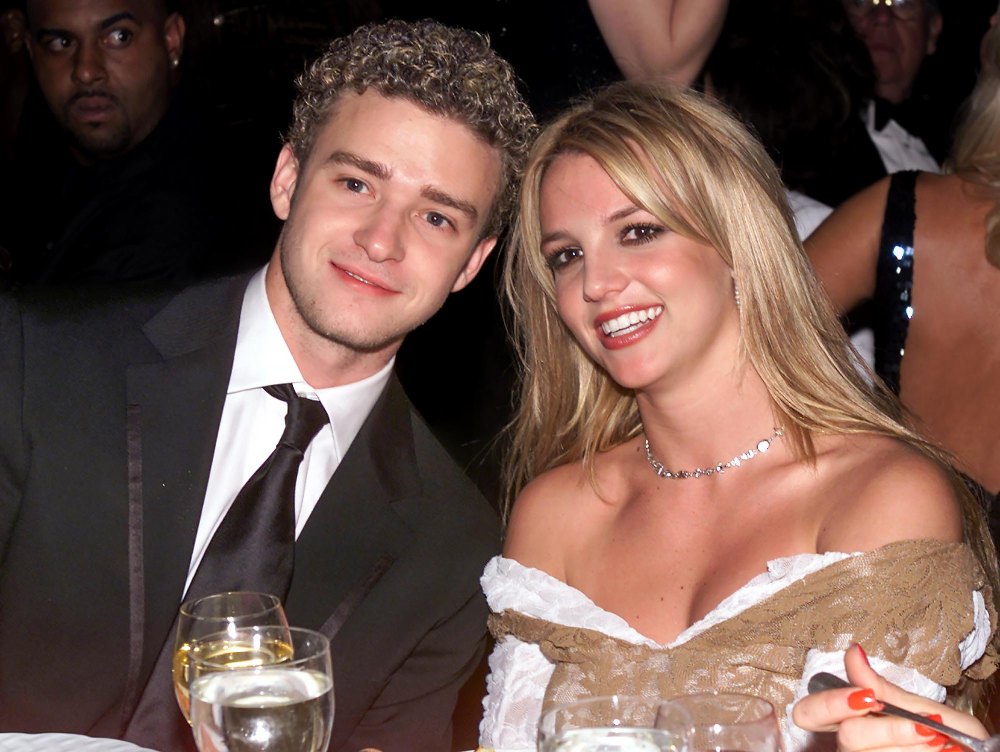Britney Spears: Cuộc đời đầy bi kịch v&agrave; ca kh&uacute;c Lucky 236 triệu view khiến r&ugrave;ng m&igrave;nh - Ảnh 8.