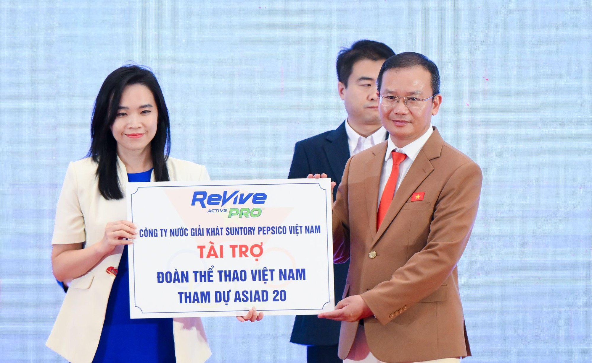 Revive Thể Thao đồng hành cùng Đoàn Thể thao Việt Nam xuất quân chinh phục ASIAD 20 - Ảnh 2. Revive Thể Thao đồng hành cùng Đoàn Thể thao Việt Nam xuất quân chinh phục ASIAD 20 - Ảnh 2.