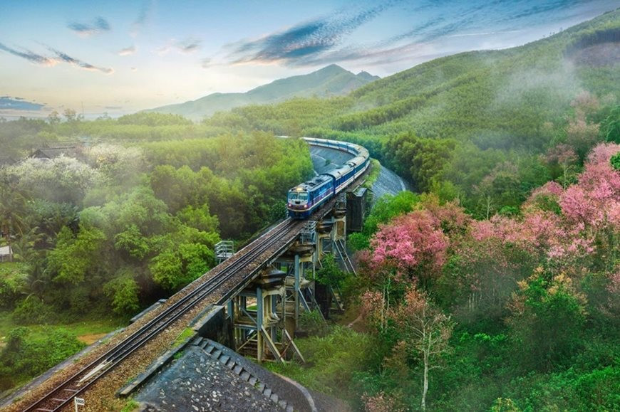 Trong th&aacute;ng 2/2027, si&ecirc;u dự &aacute;n đường sắt gần 290.000 tỷ đồng, đi qua 6 tỉnh, th&agrave;nh phố ph&iacute;a Bắc phải ho&agrave;n th&agrave;nh nhiệm vụ n&agrave;y - Ảnh 1.