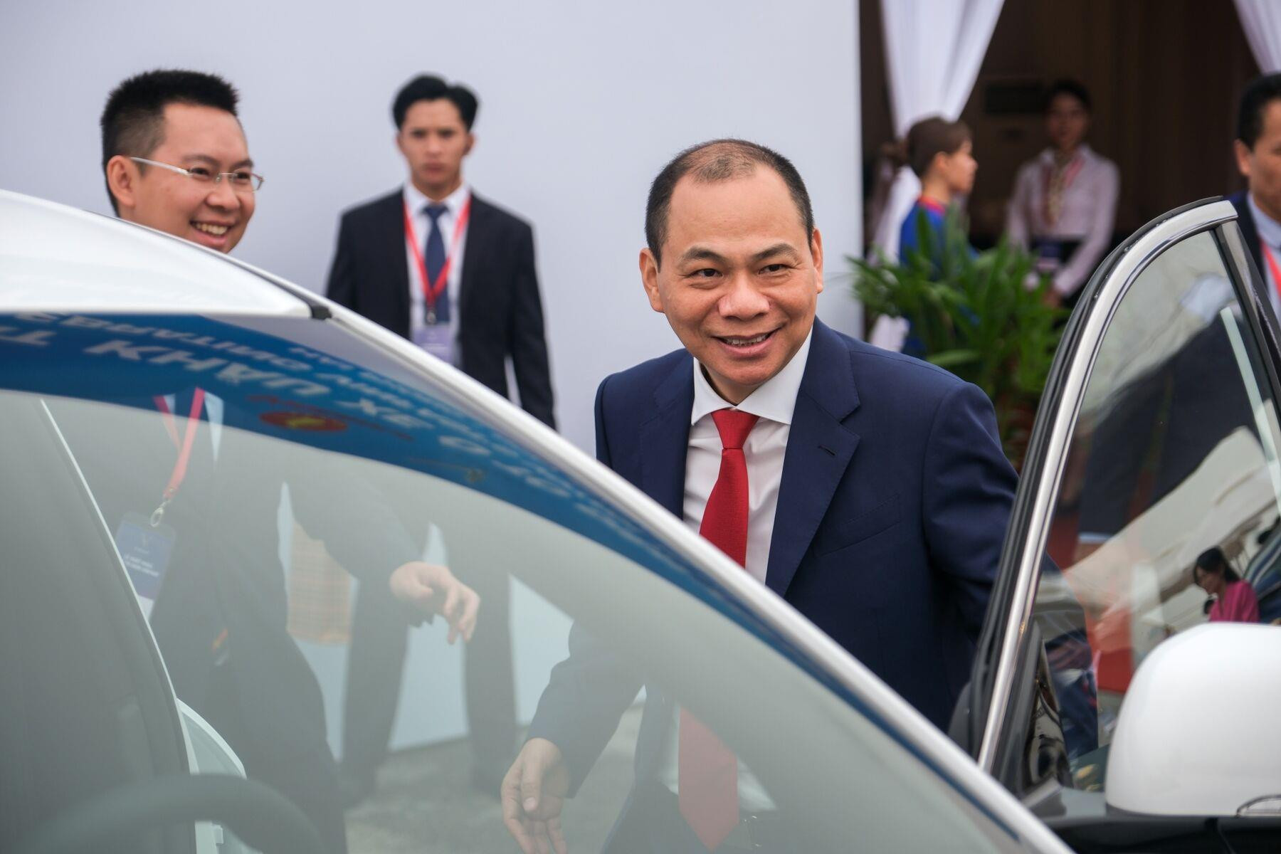 Chỉ c&oacute; Elon Musk gi&agrave;u hơn &ocirc;ng Phạm Nhật Vượng trong lĩnh vực n&agrave;y - Ảnh 1.