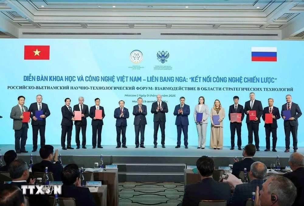 Việt Nam sẽ tham gia dự &aacute;n l&ograve; phản ứng hạt nh&acirc;n nghi&ecirc;n cứu mới của Nga - Ảnh 1.