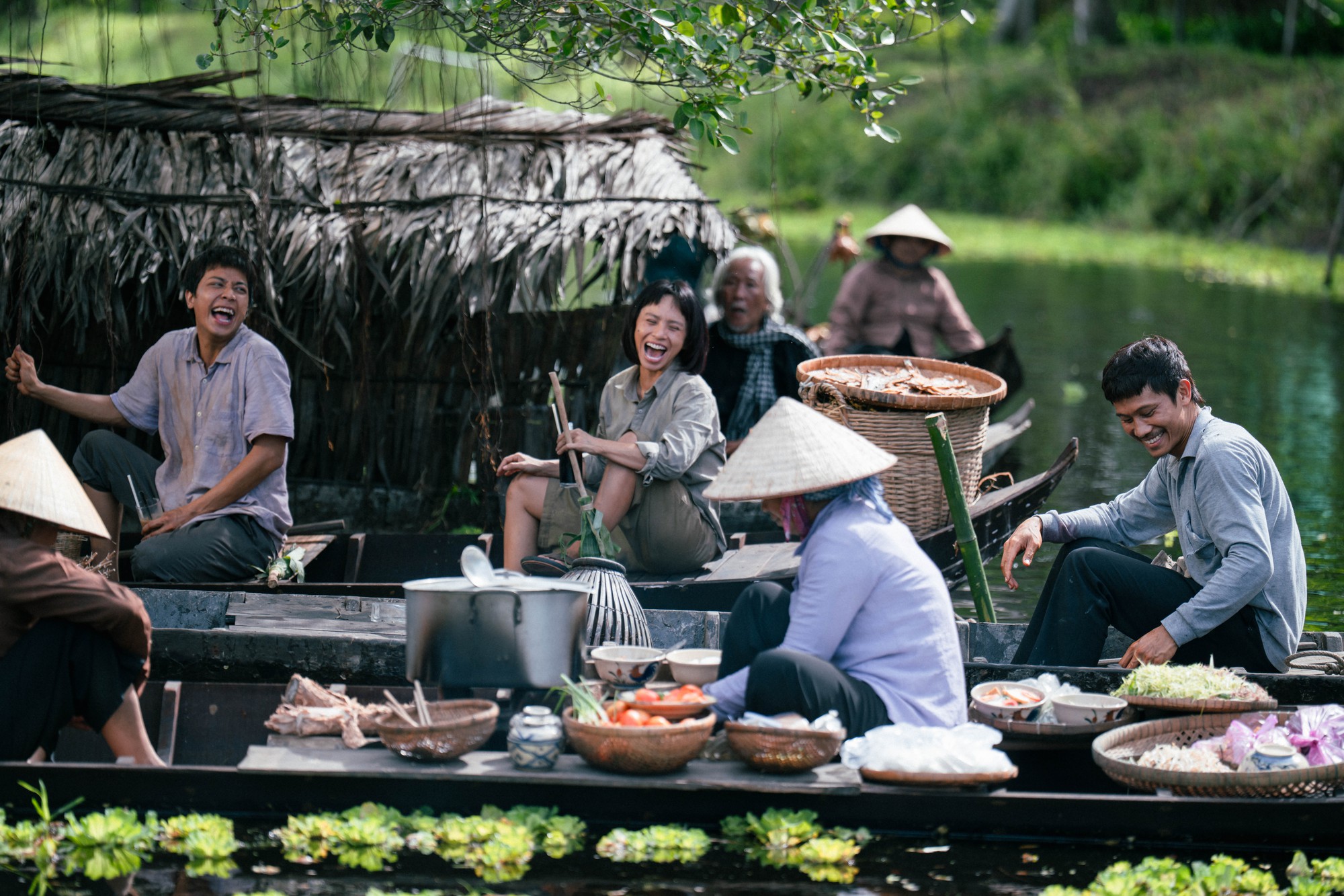Cuộc đời b&igrave;nh y&ecirc;n qu&aacute; th&igrave; phải xem phim Việt n&agrave;y cho đ&atilde;: T&igrave;nh tiết căng như d&acirc;y đ&agrave;n, hết hồn từ đầu đến cuối- Ảnh 2.