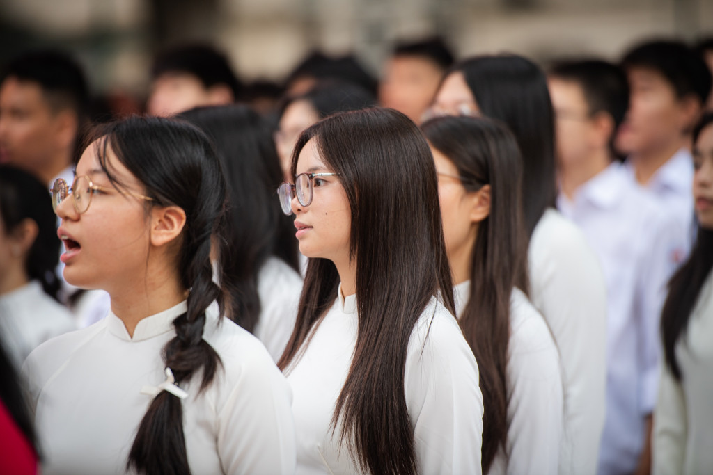 Một từ tiếng Việt khiến nhan sắc phải "đứng sau", đố ai dịch nổi sang tiếng Anh d&ugrave; &ocirc;ng b&agrave; ta đ&atilde; d&ugrave;ng từ rất l&acirc;u - Ảnh 2.