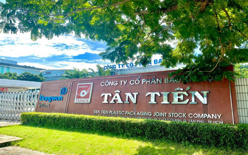 Hiệu ứng kỳ lạ từ cơn sốt thuốc giảm c&acirc;n của người Mỹ: C&ocirc;ng ty Việt Nam 60 năm tuổi về tay người H&agrave;n bất ngờ tăng 90% lợi nhuận - Ảnh 1.