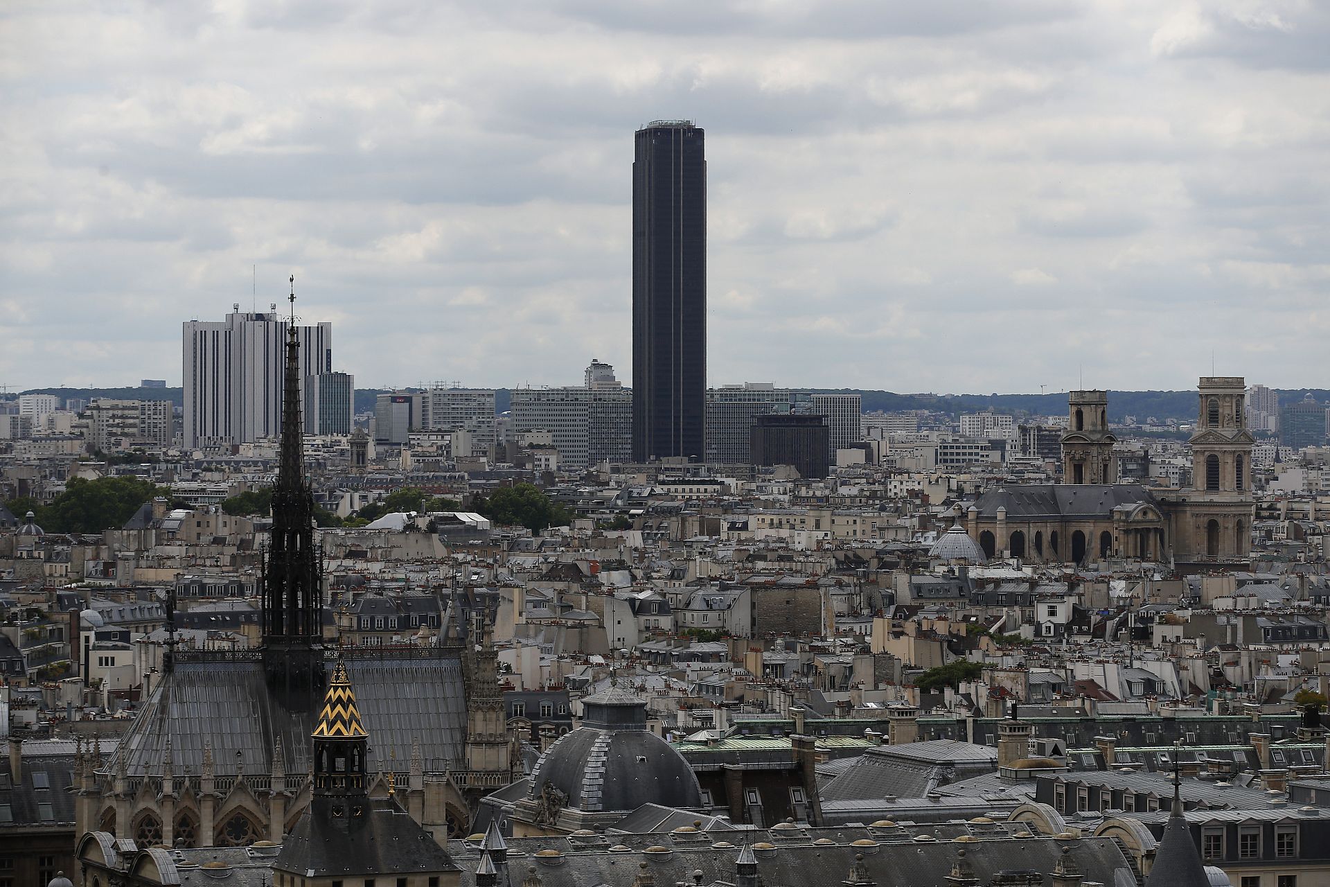 V&igrave; sao Paris kh&ocirc;ng c&oacute; t&ograve;a nh&agrave; cao tầng d&ugrave; rất gi&agrave;u c&oacute;? - Ảnh 4.
