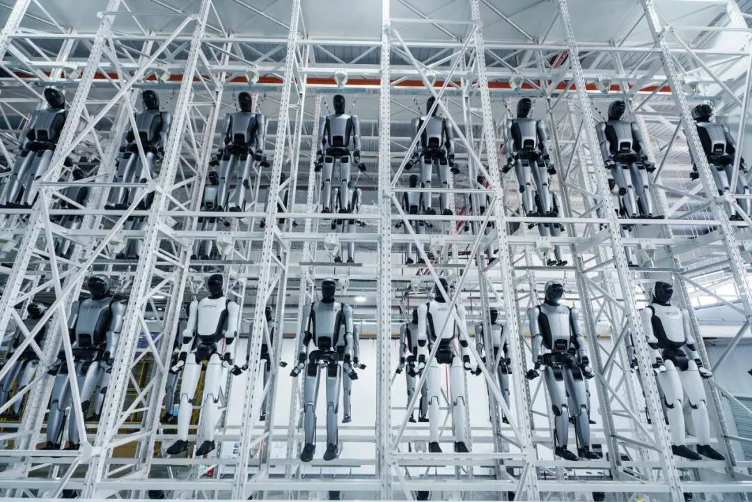 Trung Quốc ra mắt nh&agrave; m&aacute;y sản xuất robot h&igrave;nh người 10 . 000 Chiếc mỗi năm - Ảnh 1.
