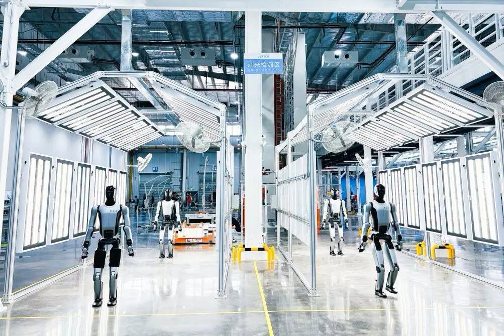 Trung Quốc ra mắt nh&agrave; m&aacute;y sản xuất robot h&igrave;nh người 10 . 000 Chiếc mỗi năm - Ảnh 2.