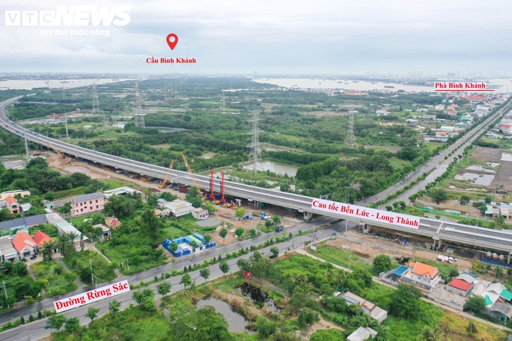 Việt Nam lần đầu tiên có nút giao 3.000 tỷ đồng 'đẳng cấp' như Singapore và Hàn Quốc, do Vingroup xây dựng - Ảnh 1.